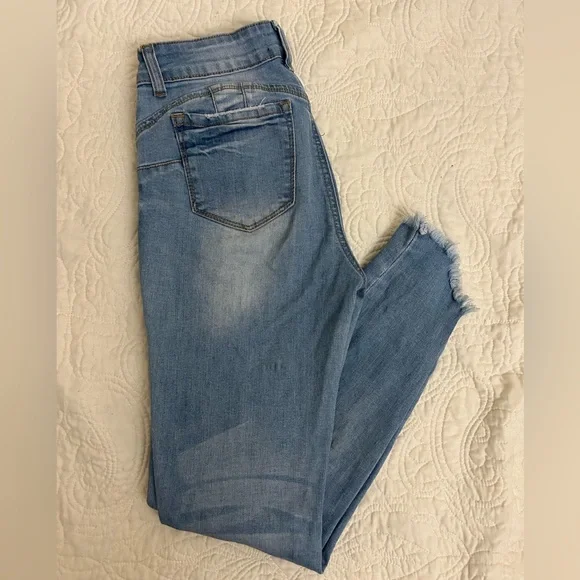 Forever 21 Ripped Jeans - Picture 2 of 3